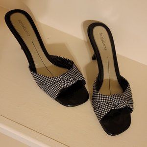 Ladies Kitten Heels
